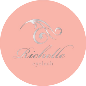 マツエクサロン「Richelle eyelash  [リシェル アイラッシュ]（リシェル　アイラッシュ）」のロゴ